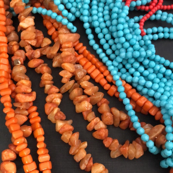 Anthropologie necklace - Picture 5 of 6